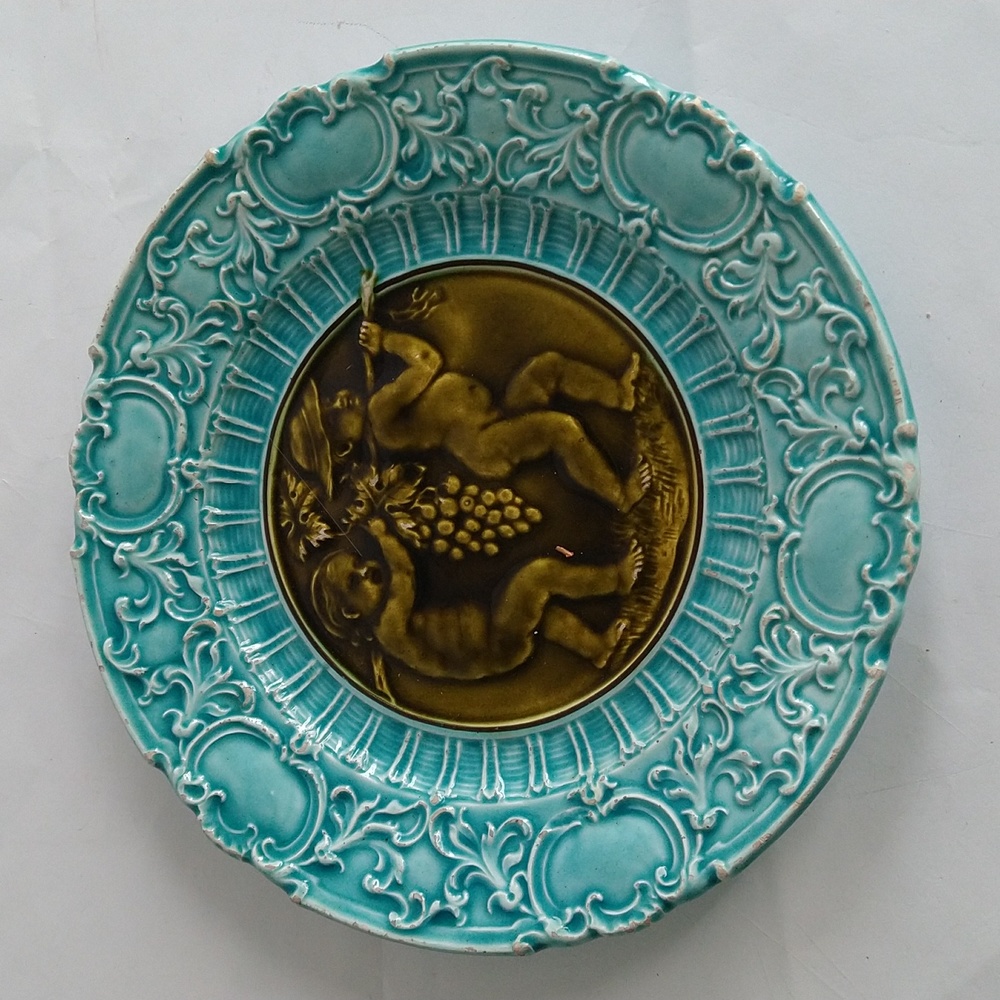 Vintage Villeroy & Boch Schramberg Majolica Plate